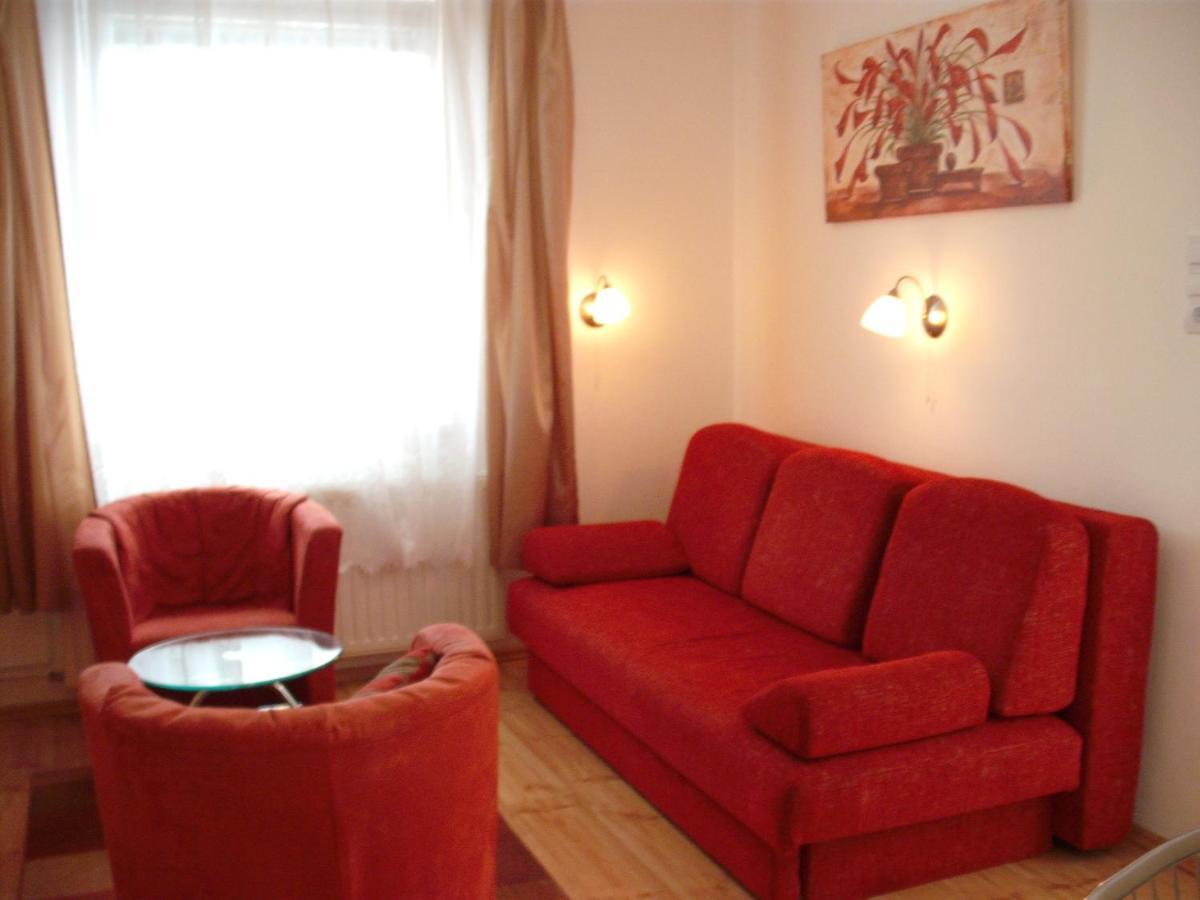 Apart Hévízi Ház Habitación foto